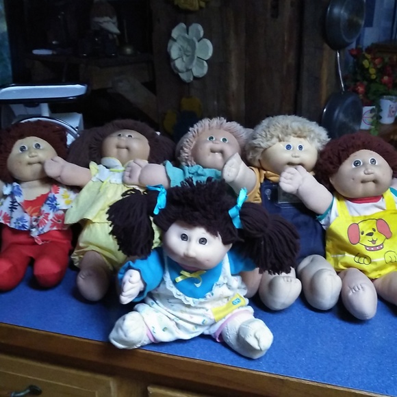 Vintage cabbage patch kids